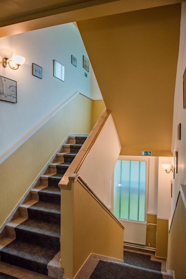 Ambrózia Szálláshely és Étterem Miskolc Extérieur photo