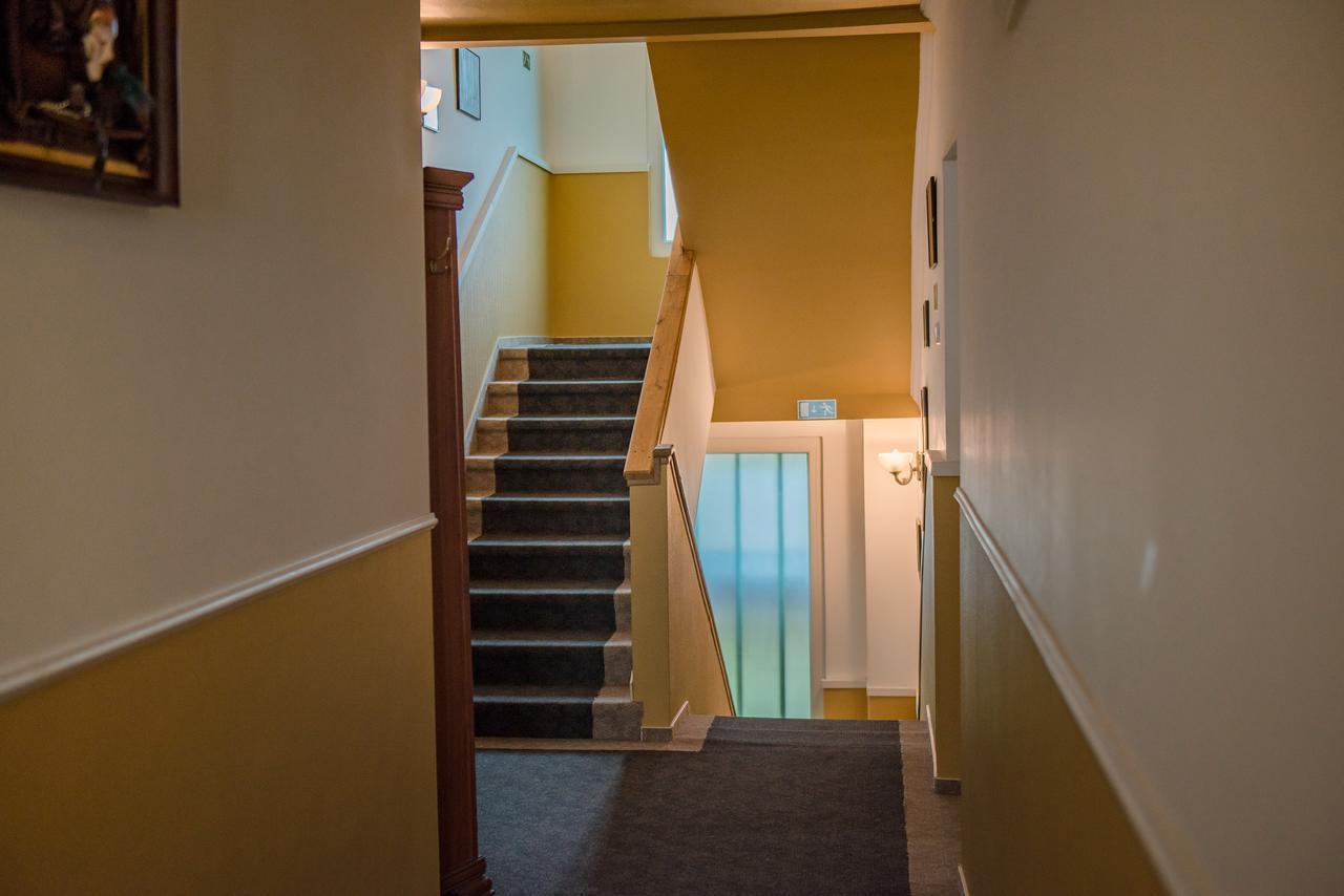 Ambrózia Szálláshely és Étterem Miskolc Extérieur photo